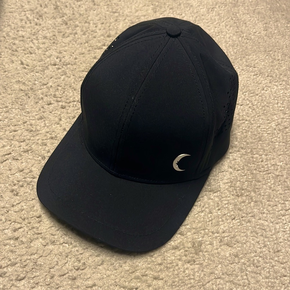 NWOT! Zyia Active Chill Baseball Hat